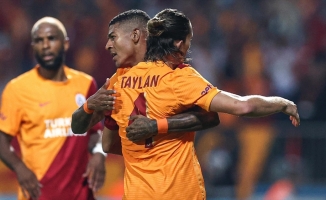 Galatasaray, UEFA Avrupa Ligi'nde gruplara kaldı