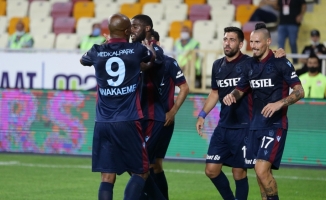 Trabzonspor sezona farklı galibiyetle başladı