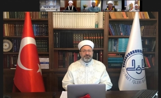 Diyanet İşleri Başkanı Erbaş, 14. Uluslararası Teoloji Konferansı'nda konuştu: