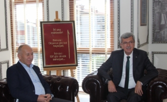 MHP İlçe Başkanı Erdoğan Orhan'dan Belediye Başkanı Kaplan'a hayırlı olsun ziyareti