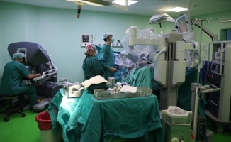 İstanbul Tıp Fakültesi'nde ameliyatlarda 'robotik cerrahi' dönemi