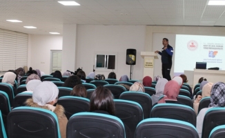 Kırşehir'de öğrenci yurdunda AFAD farkındalık eğitimi verildi