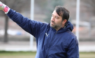 Sivasspor'da kaleci antrenörü Cengiz Birgen'in yerine Zafer Özgültekin getirildi