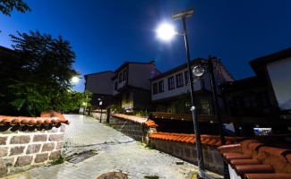Altındağ'ın tarihi mekanları güneş enerjisiyle aydınlanıyor