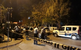 Ankara'da çıkan silahlı kavgada bir kişi yaralandı