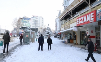 İç Anadolu'da karla mücadele çalışmaları sürüyor