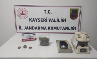 Kayseri'de uyuşturucu operasyonunda 2 şüpheli yakalandı