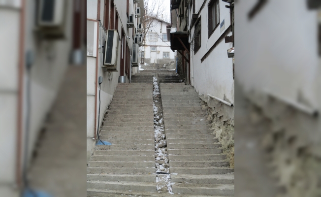 Ankara Büyükşehir'den Beypazarı'na merdiven hizmeti