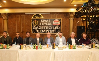 Sivas 4 Eylül Gazeteciler Cemiyeti iftar programı düzenledi