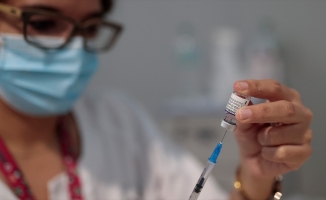 İspanya'da sonbaharda 4. doz Kovid-19 aşısı yapılmaya başlanacak