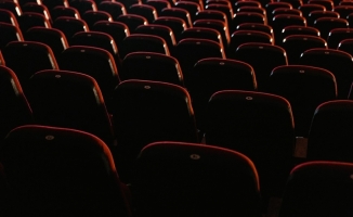 Kovid-19'un etkili olduğu 2021'de sinema ve tiyatro seyircisi azaldı