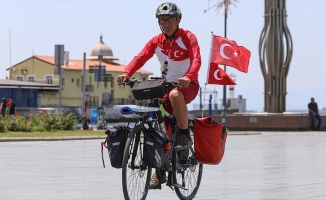 Şehitlere saygı için İzmir'den Kars'a pedal çevirecek