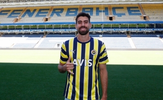 Fenerbahçe, Brezilyalı futbolcu Luan Peres ile 3 yıllık sözleşme imzaladı