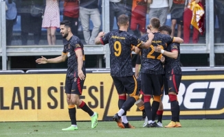Galatasaray, hazırlık maçında Fiorentina'yı 2-1 mağlup etti