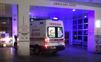 Kırıkkale'de aynı aileden 14 kişi zehirlenme şüphesiyle hastaneye kaldırıldı