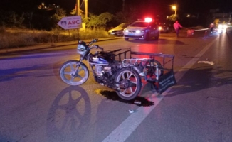Kırıkkale'de otomobil ile çarpışan motosikletli ağır yaralandı