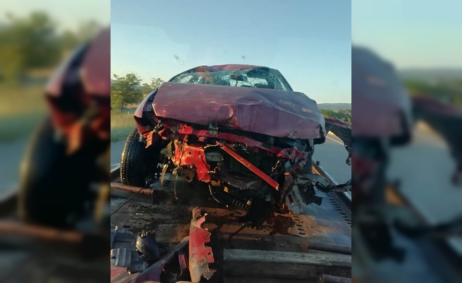 Seydişehir'de otomobilin devrildiği kazada 3 kişi yaralandı