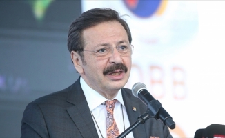 TOBB Başkanı Hisarcıklıoğlu, bankalara “iş dünyasına destek“ çağrısında bulundu
