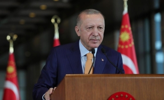 Cumhurbaşkanı Erdoğan, AK Parti Sivas İl Başkanlığı Danışma Meclisi'ne telefonla hitap etti