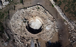 Soli Pompeipolis Antik Kenti'nde anıtsal yapı kalıntıları bulundu