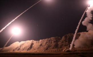 Suriye'nin Deyrizor ilinde ABD üslerine roketli saldırı