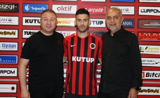 Gençlerbirliği, orta saha oyuncusu Erdal Öztürk ile ön protokol imzaladı