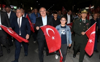 İç Anadolu'da 6 ilde, 15 Temmuz Demokrasi ve Milli Birlik Günü dolayısıyla yürüyüş düzenlendi