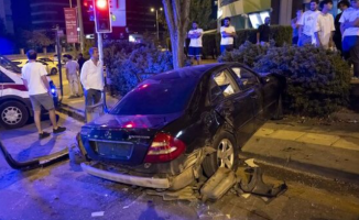 Ankara'da trafik kazasında 5 kişi yaralandı