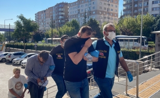 GÜNCELLEME - Eskişehir'de sahte dekontla alışveriş sitelerinden dolandırıcılık yaptığı öne sürülen 4 zanlı tutuklandı