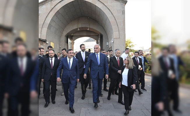 Kültür ve Turizm Bakanı Ersoy, Hacı Bektaş Veli'yi Anma Etkinlikleri'nde konuştu: