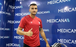 Sivasspor'un yeni transferi Achilleas Poungouras sağlık kontrolünden geçti