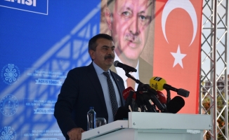 Milli Eğitim Bakanı Tekin, Konya'da açılışlarda konuştu: